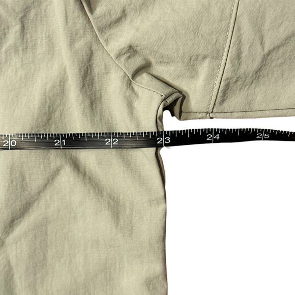 Alo Yoga Light Weight Takeaway Track Pullover Limestone (Green) Size Small NWT - Picture 6 of 7